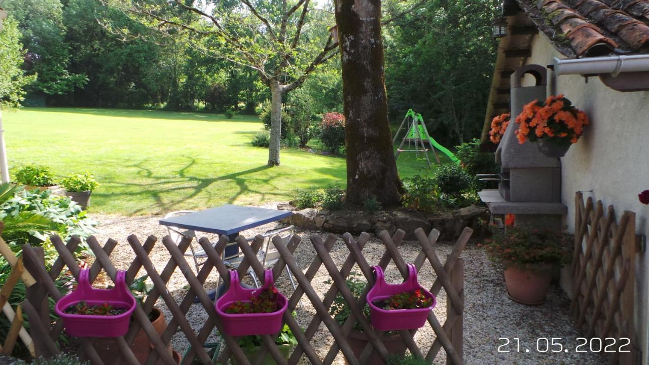 La Petite Fontaine Villa Ecuras Eksteriør billede