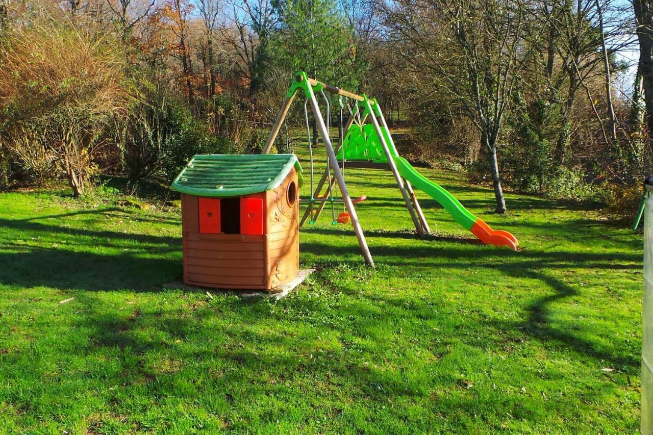 La Petite Fontaine Villa Ecuras Eksteriør billede